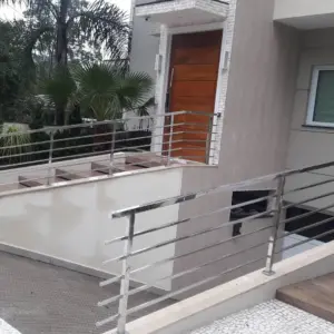 GUARDA CORPO EM INOX
